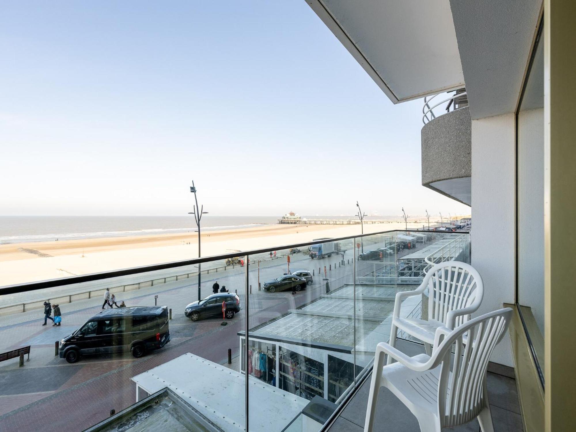 With Sea-view Terrace Appartement Blankenberge